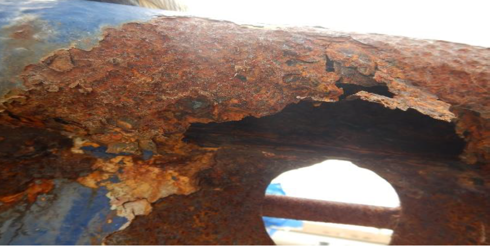 Figure 3: badly rusted bulwarks, with holes that could injure crew members