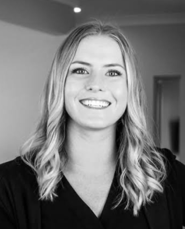 Ms Sophie Jackson-Smith