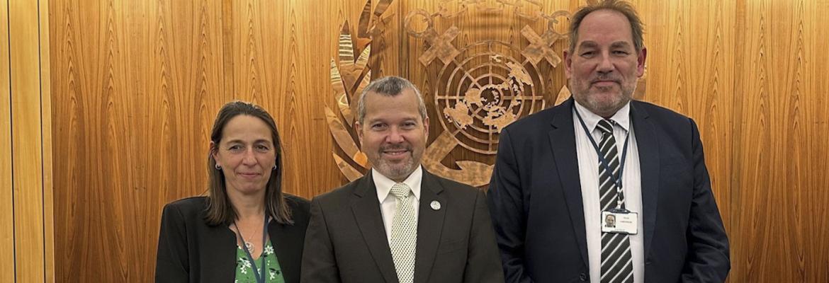 (From left) Outgoing Chair Ms Maryanne Adams (Marshall Islands), IMO Secretary General Mr Arsenio Dominguez, incoming Chair Mr David Anderson (Australia) 